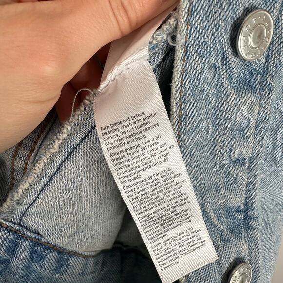 Topshop Light Denim Super Distressed Button Front Jean Jacket - Picture 4 of 8